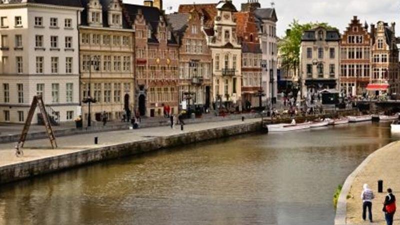 Red alert issued in Belgium due to extreme heat