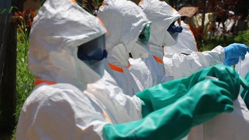 Fransada Ebola ilə təmasda olduğu düşünülən 5 nəfər karantinə alındı