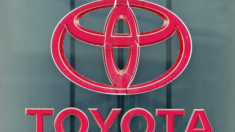 Toyota May global sales drop 7.2%, down for 4th month, on weak China demand