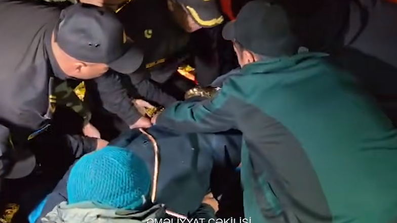 Bazardüzü zirvəsi istiqamətində sıldırımdan yıxılan alpinist xilas olunub (VİDEO)