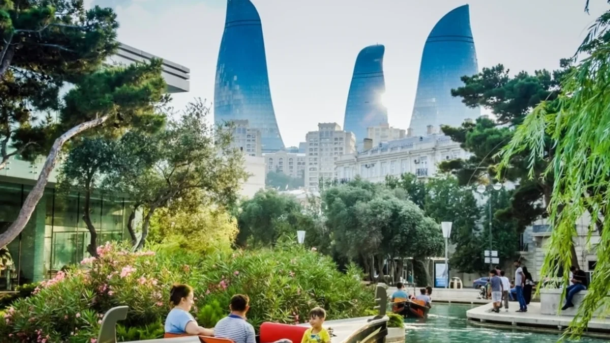 Azərbaycanda turistlərin təxminən 91 %-i göstərilən xidmətlərdən razı qalıb - ARAŞDIRMA