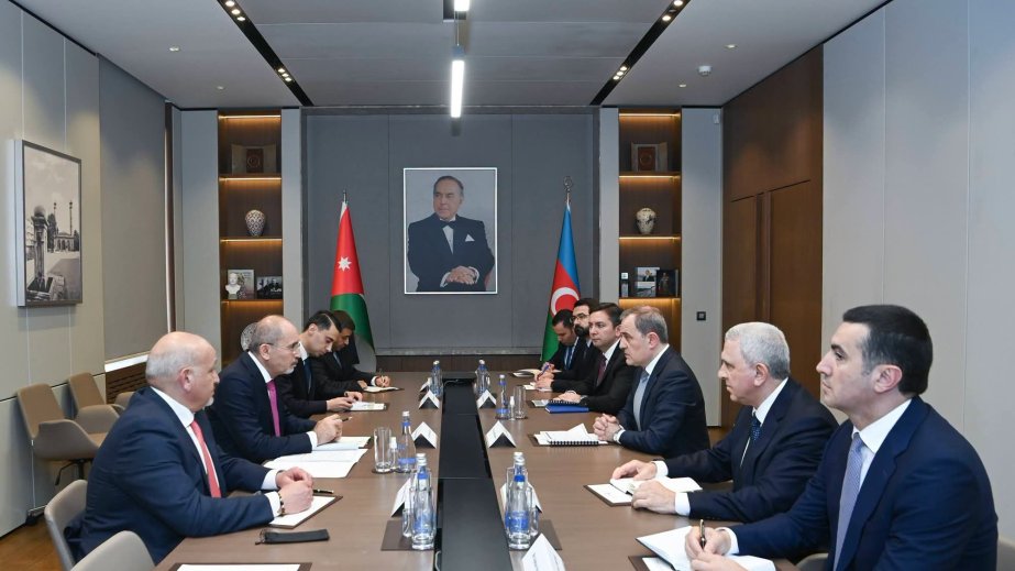 Azerbaijani FM briefs Jordanian counterpart on Azerbaijan–Armenia normalization process
