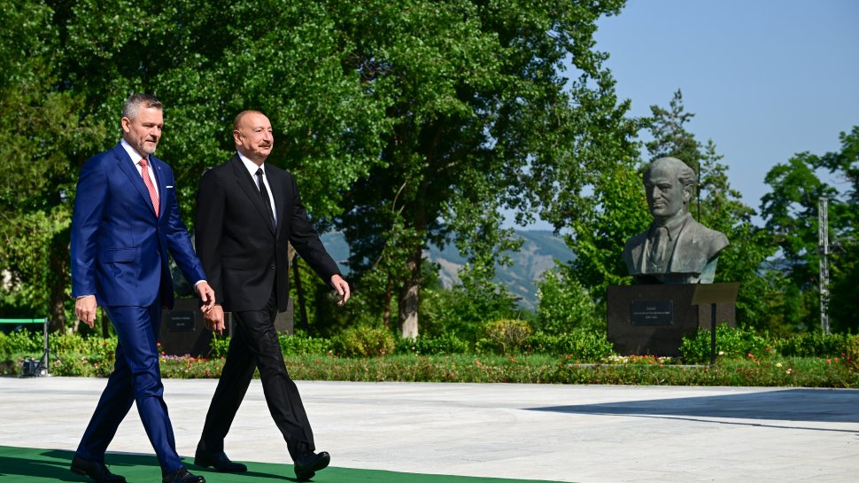 Shusha hosts official welcome ceremony for President of Slovakia (PHOTO)