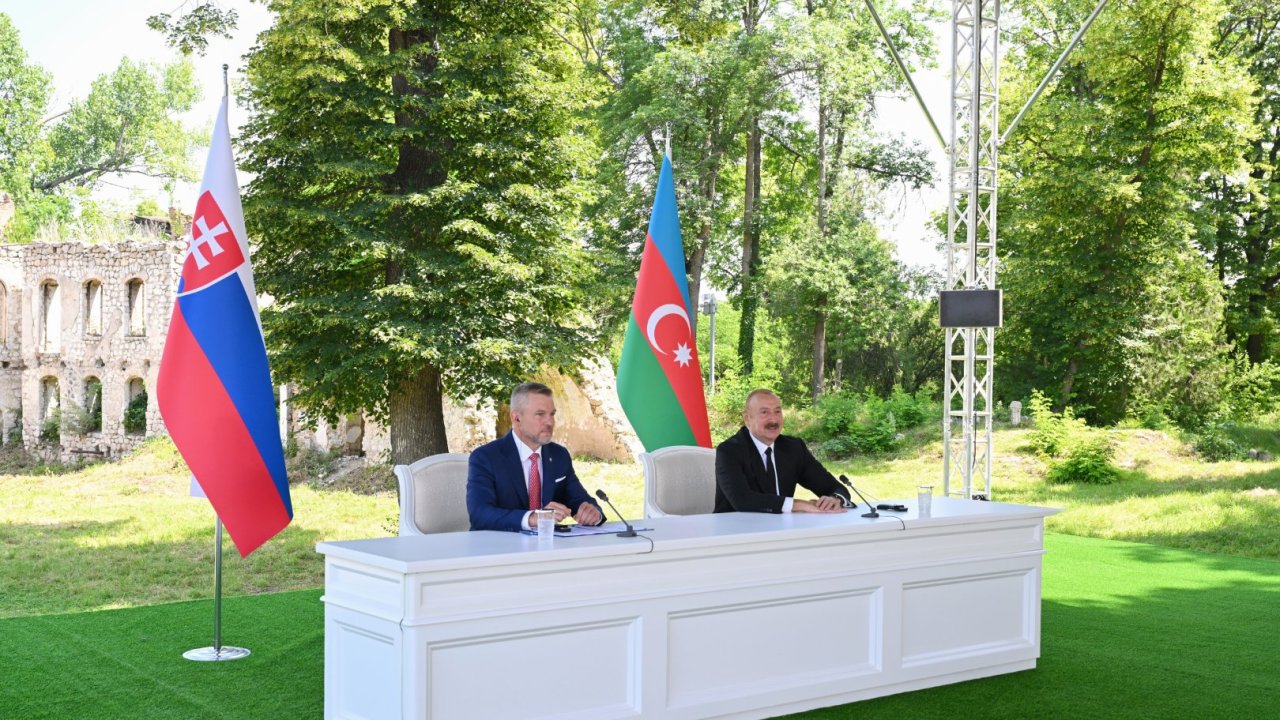 Prezident İlham Əliyev: Şadam ki, Azərbaycan-Slovakiya əlaqələrinin inkişafı uğurla gedir