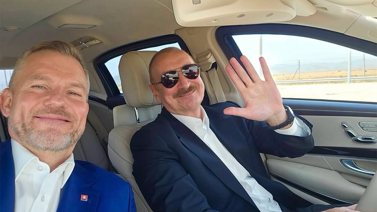 Peter Pelleqrini Prezident İlham Əliyevlə avtomobildə selfi çəkdirib