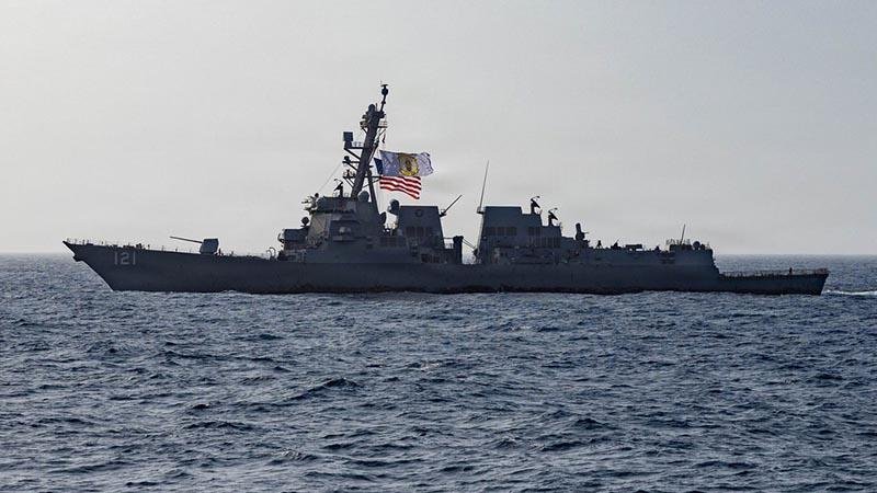 CENTCOM: Ablukayı ihlal etmeye çalışan 2 ticari gemi geri çevrildi