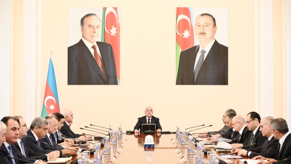 Nazirlər Kabinetində əhalinin siyahıyaalınması ilə bağlı məsələlər müzakirə olunub YENİLƏNİB
