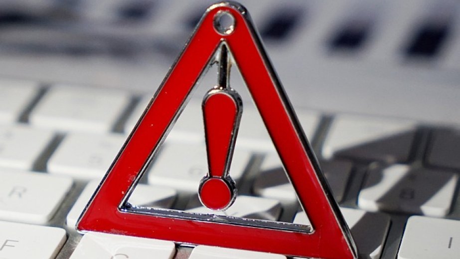 China removes 759 fake websites in scam crackdown