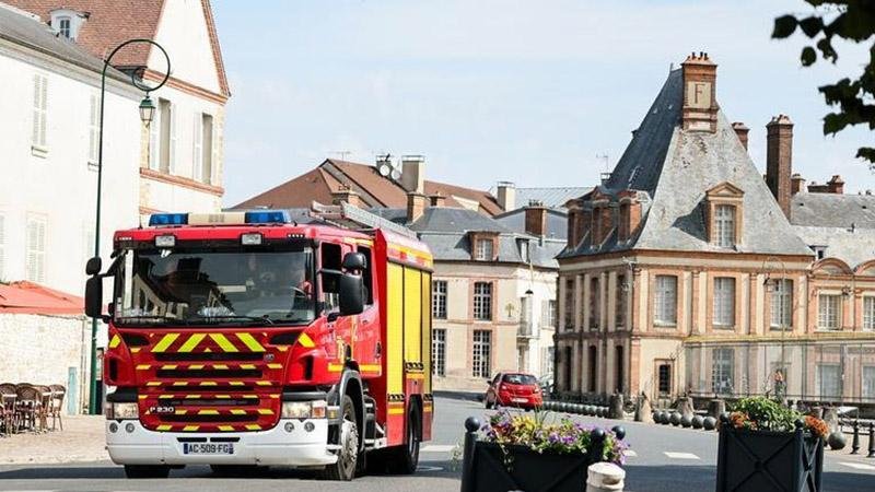 Approximately 200,000 People Evacuated Due to Fires in Southwestern France