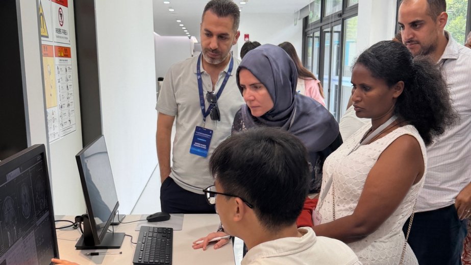 Beijing holds international medical training programs to advance global collaboration