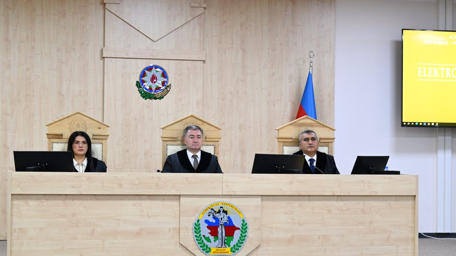 Ermənistan vətəndaşlarının şikayətləri üzrə apellyasiya məhkəməsi dövlət ittihamını müdafiə edən prokurorların çıxışları ilə davam etdirilib