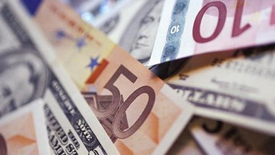 Azerbaijani Central Bank: Cash foreign currency purchases exceed sales in January-June 2026