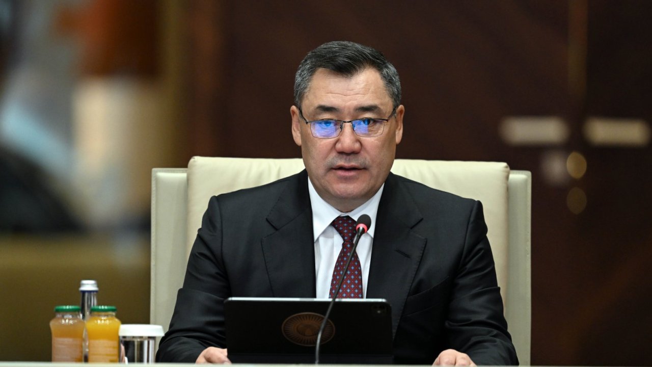 Azərbaycan Prezident İlham Əliyevin rəhbərliyi ilə təsirli nailiyyətlər nümayiş etdirir - Japarov
