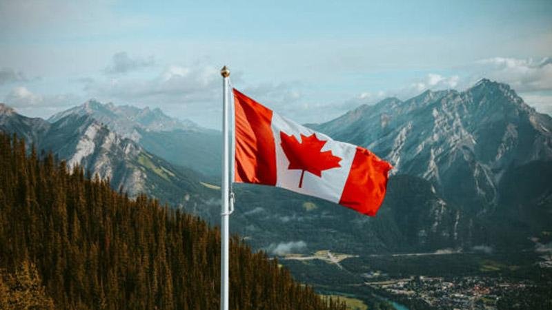 Over 5,000 People Evacuated Due to Wildfires in Canada