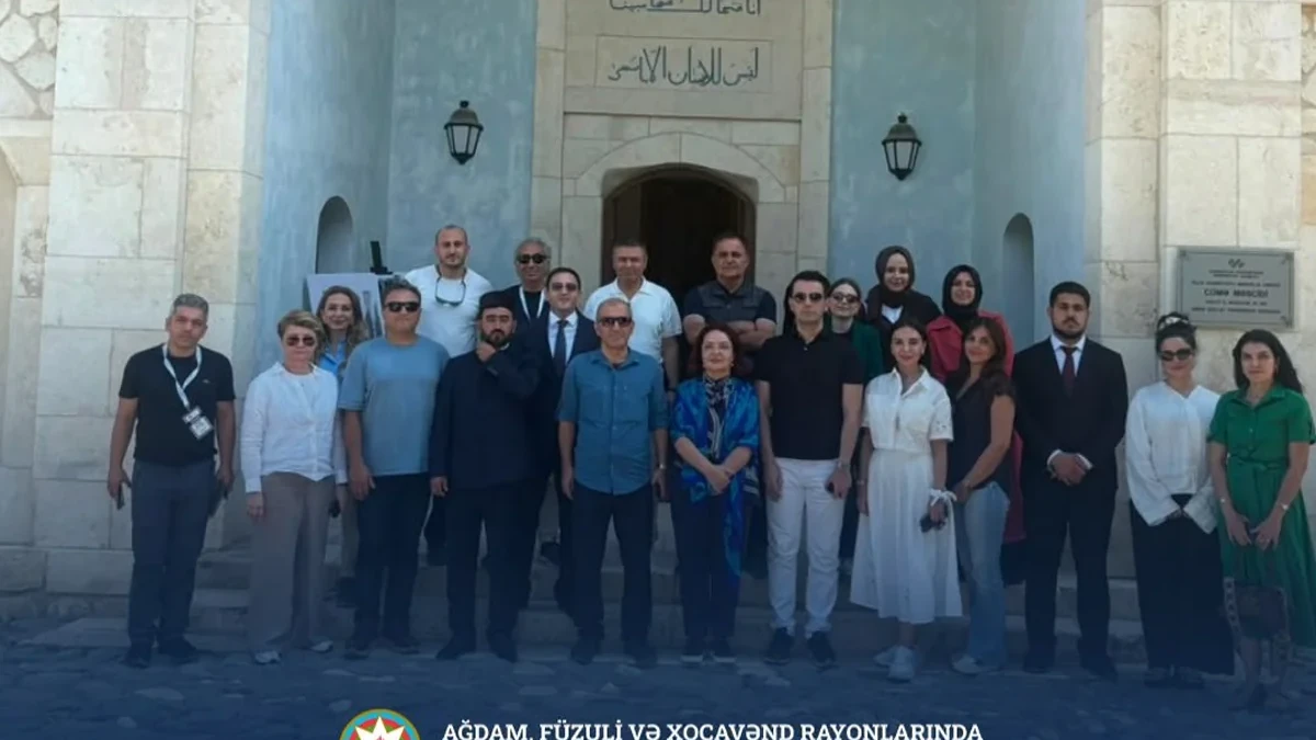 Türkiyəli jurnalistlər Ağdamda aparılan bərpa-quruculuq işləri ilə tanış olublar