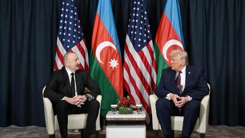Prezident İlham Əliyevlə Donald Tramp arasında telefon danışığı olub