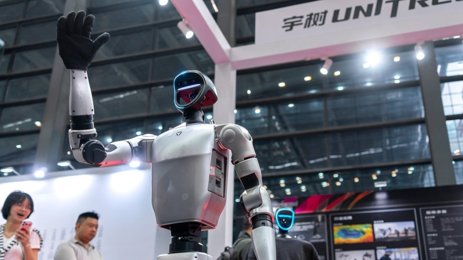 Humanoid robotların dünya üzrə tədarük bazarının 97 faizini Çin istehsalçıları tutublar