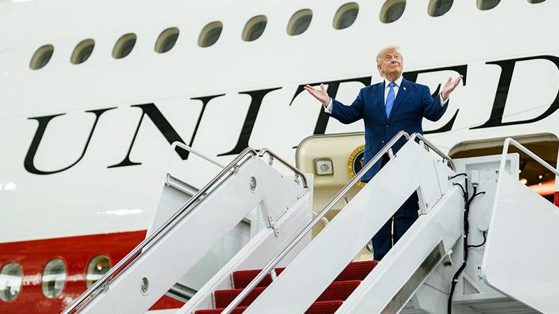Trump'tan 'Türkiye'de uçak değiştirdim' açıklaması