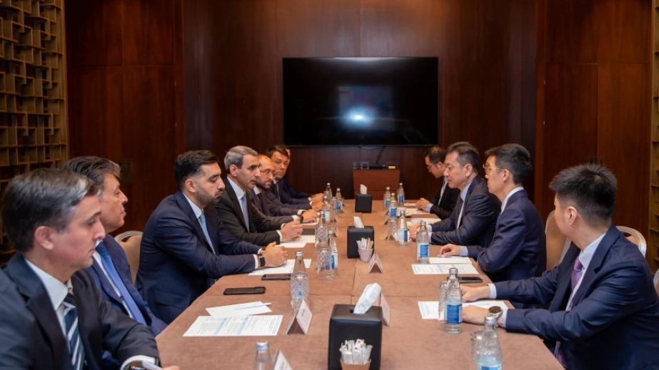 “Azərbaycan Dəmir Yolları” Çin limanları ilə Orta Dəhliz üzrə əməkdaşlığı genişləndirir