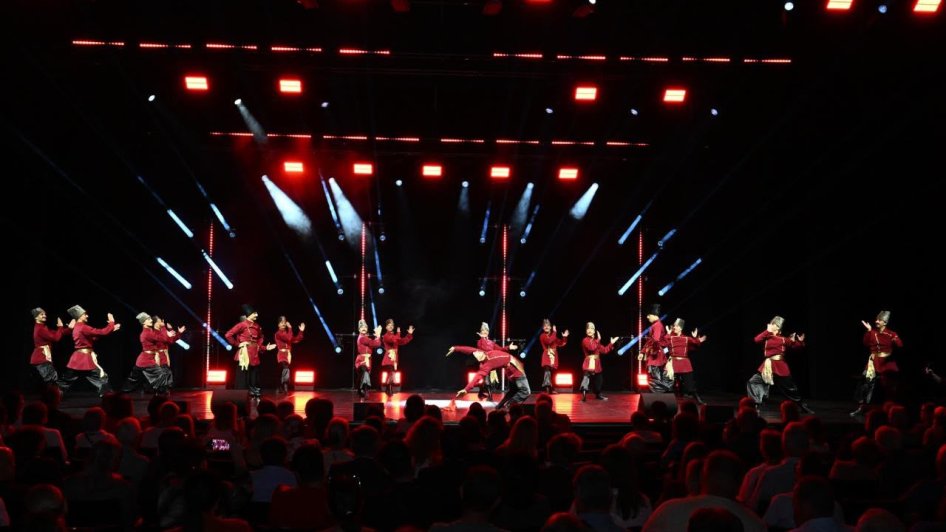 Milli rəqs sənətimizin Montrö festivalında təntənəsi