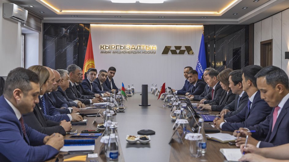 “AzerGold” və “Kyrgyzaltyn” şirkətləri Bişkekdə əməkdaşlıq perspektivlərini müzakirə ediblər