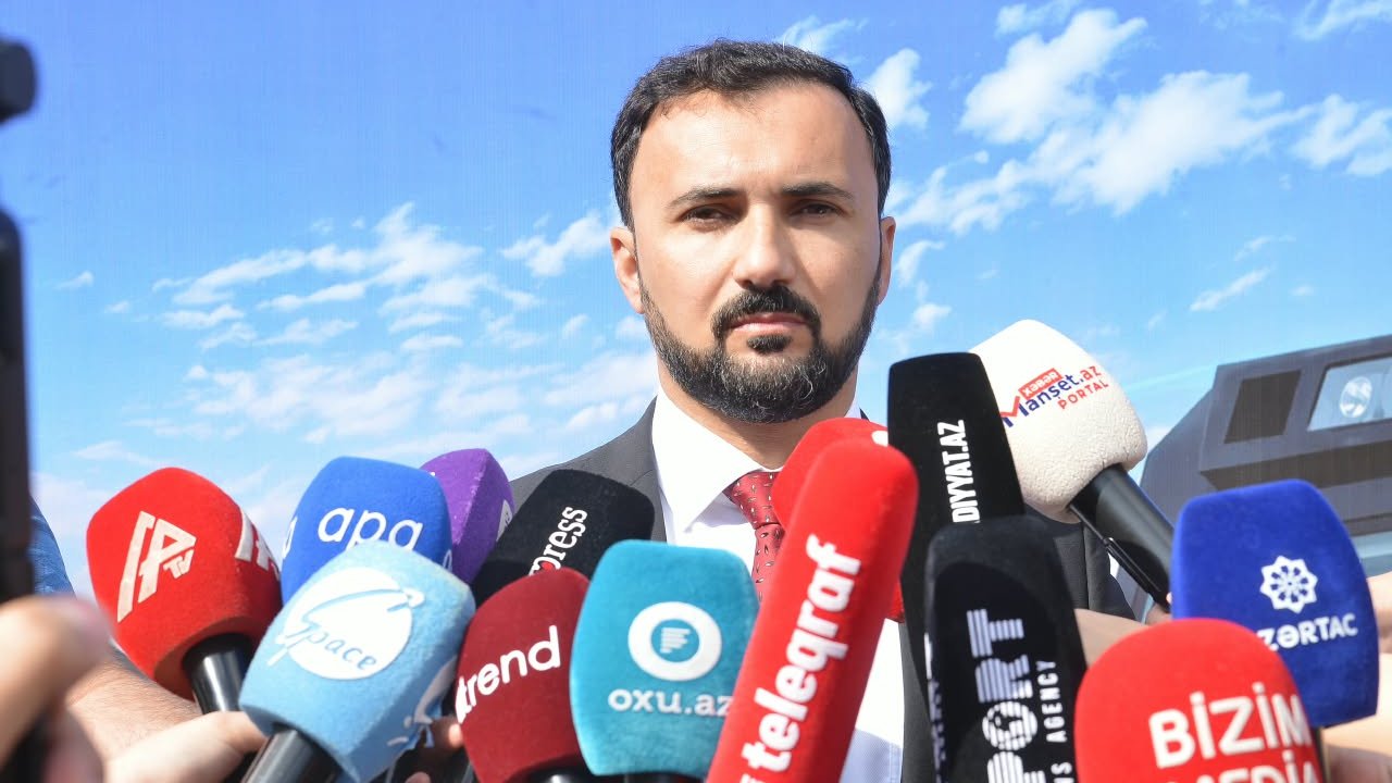 ADY daha 14 yük lokomotivinin alınmasını nəzərdən keçirir