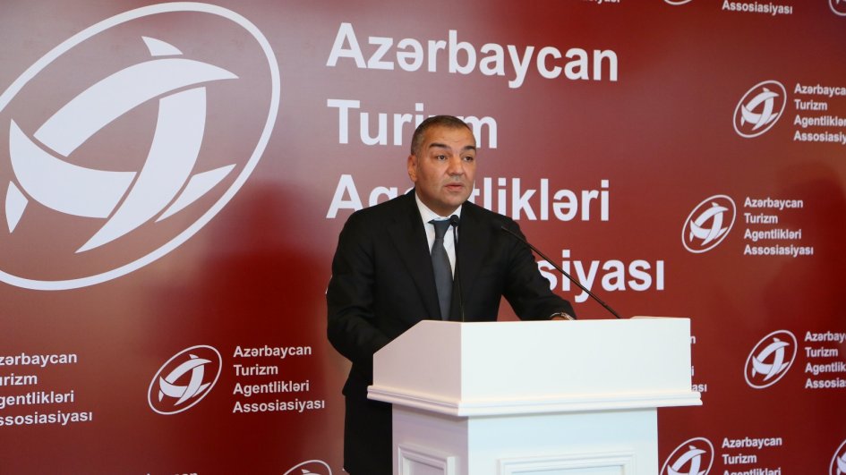 Turizm sənayesində yeni çağırışlar və imkanlar diqqət mərkəzində
