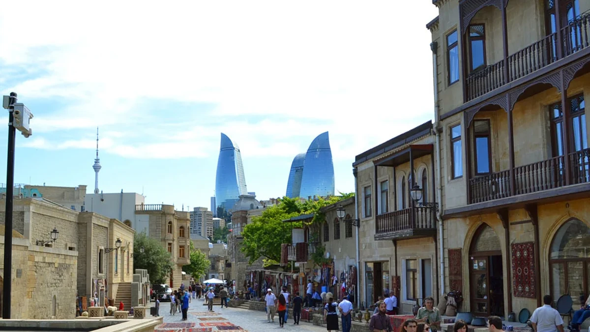 Azərbaycana gələn turistlər ən çox nədən narazı qalır? - ARAŞDIRMA
