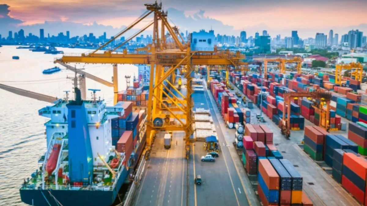 Azərbaycan Gürcüstandan yerli istehsal mallarının idxalını 14 %-dən çox artırıb