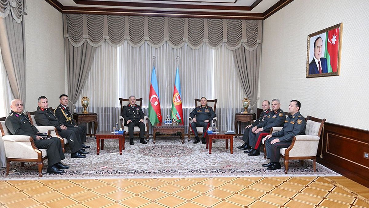 Azərbaycanla Türkiyə hərbi əməkdaşlıq və regional təhlükəsizlik məsələlərini müzakirə edib