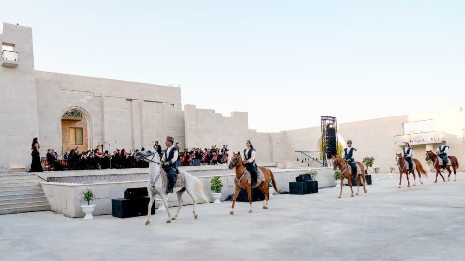 “Yeni qala” konsert kompleksinin açılışı olub