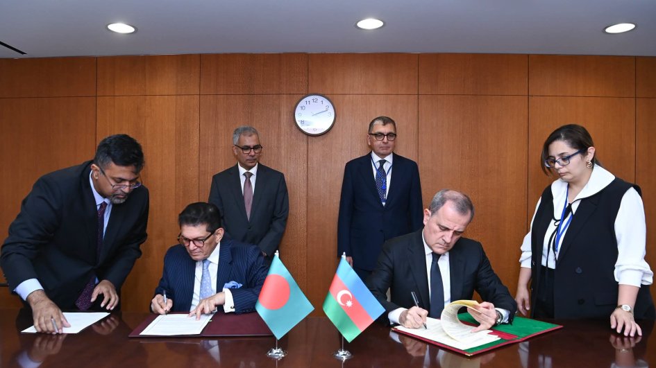 Azerbaijan, Bangladesh sign visa exemption agreement