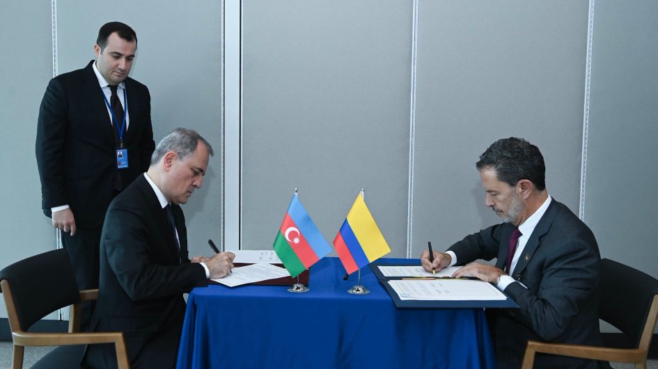 Azərbaycan və Kolumbiya arasında viza tələbinin qarşılıqlı ləğvi barədə saziş imzalanıb
