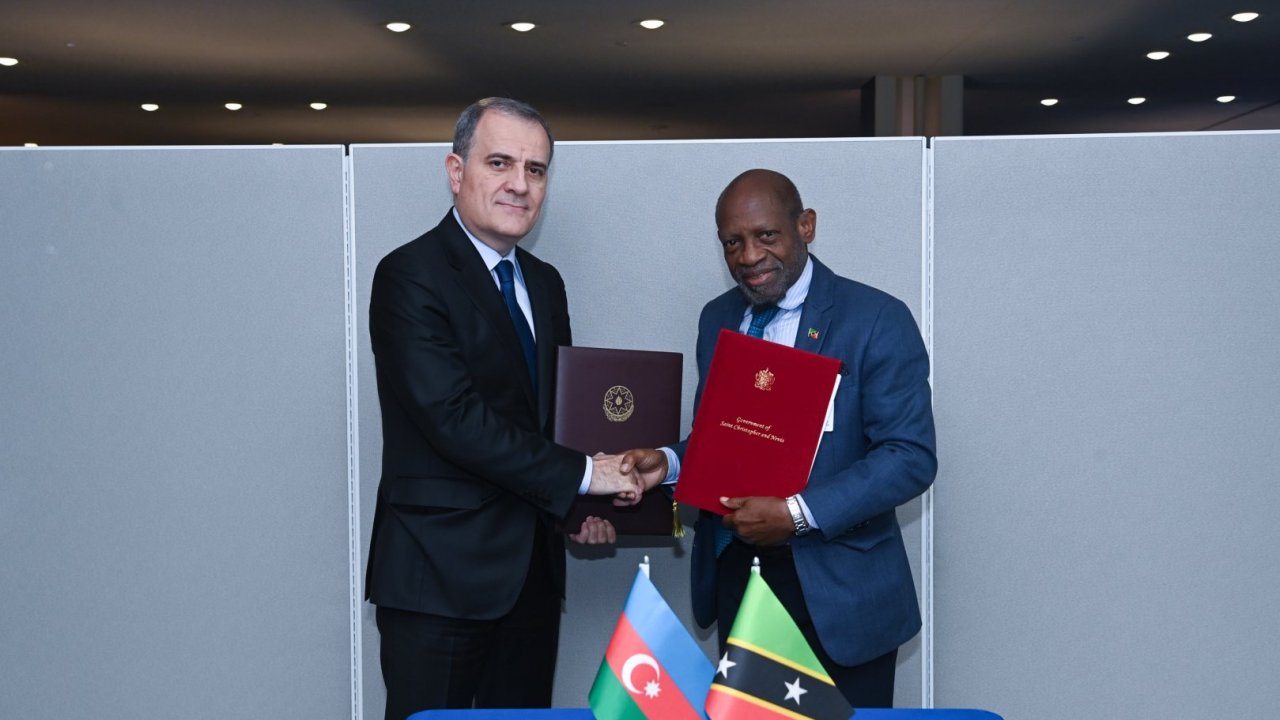 Azərbaycan və Sent-Kits və Nevis arasında viza tələbinin qarşılıqlı ləğvi barədə saziş imzalanıb