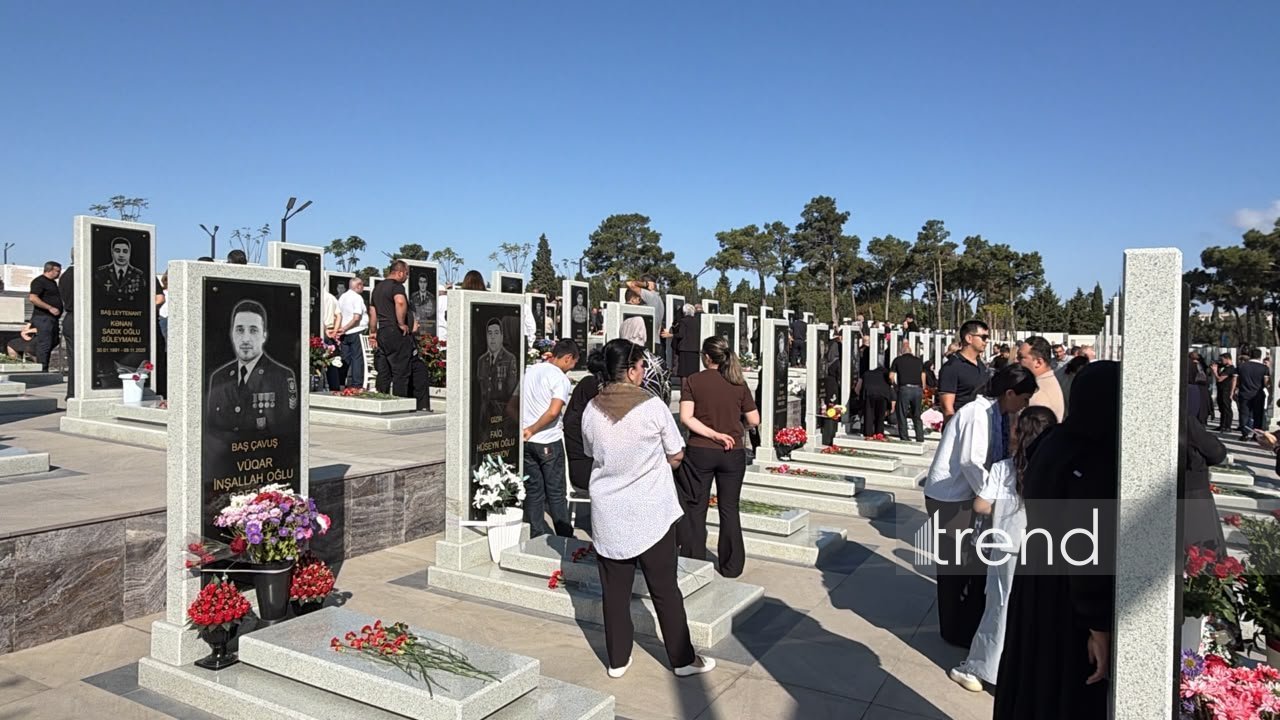Azərbaycanda Vətən müharibəsi şəhidlərinin xatirəsi anılır