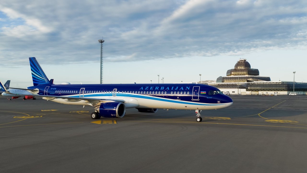AZAL daha bir yeni nəsil “Airbus A321neo” təyyarəsi ilə donanmasını genişləndirib