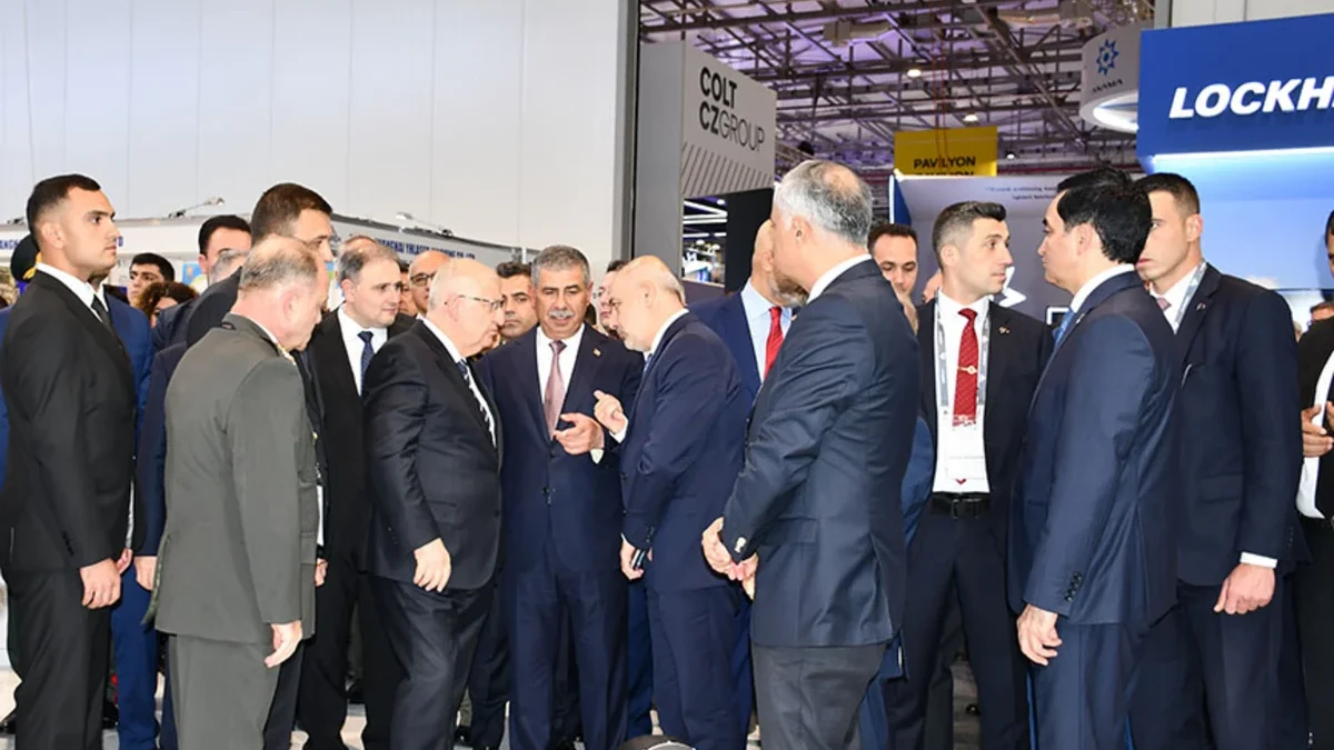 Azerbaijani, Turkish Defense Ministers visit ADEX 2026