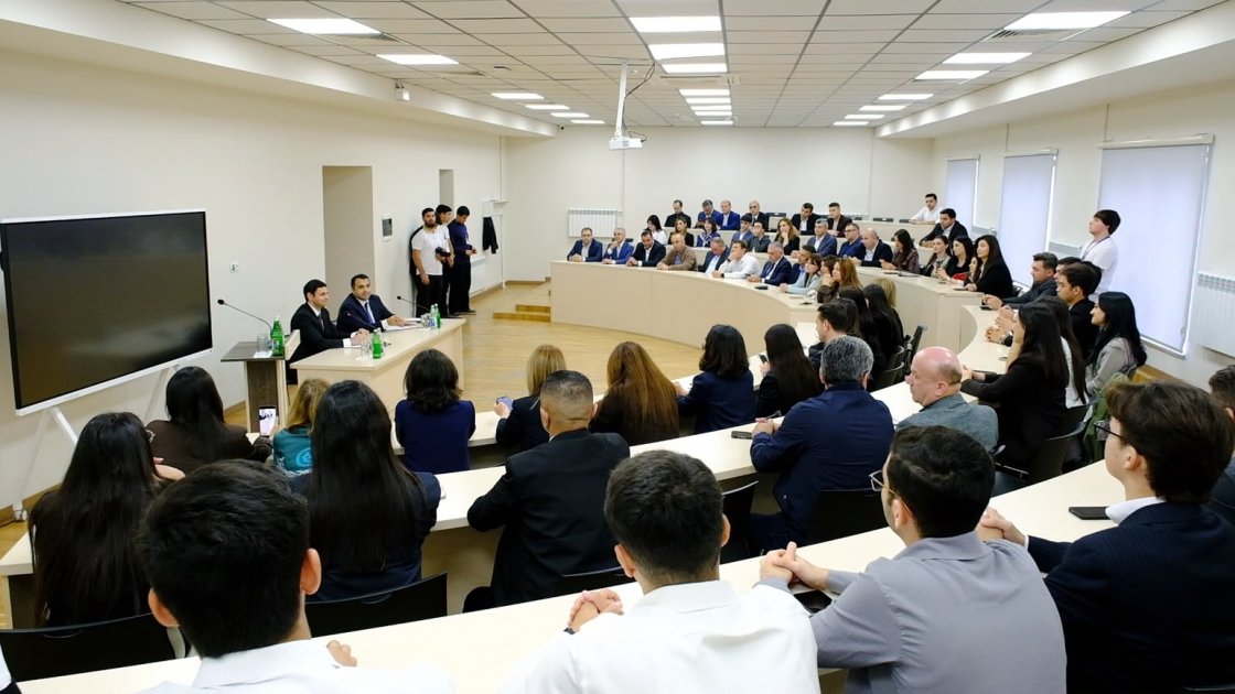 Qarabağdakı tələbə və influenserlərin yeni təşəbbüslərinin reallaşdırılması imkanları müzakirə edilib