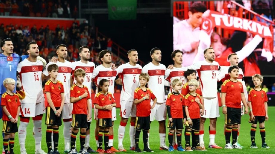 De Bruyne double leads Belgium past Türkiye; France held by Italy