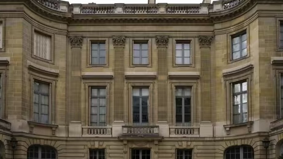 Parisdə “Nissim de Camondo” muzeyinə oğurluq cəhdi: Şübhəli şəxs saxlanılıb