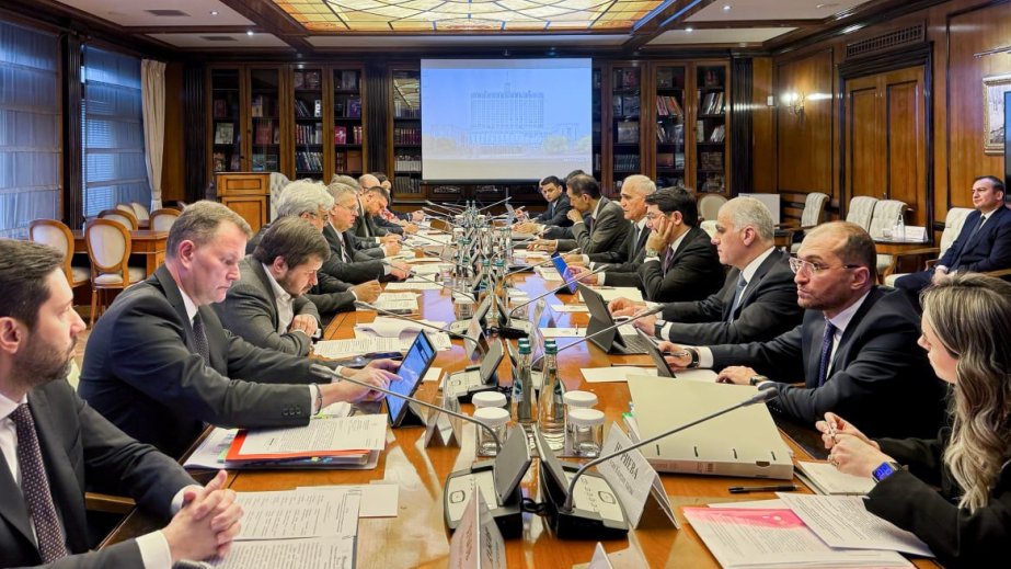 Azerbaijani Deputy PM meets with Russian Government representatives