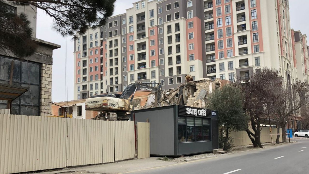 Bakıda yeni və köhnə tikili mənzillər bahalaşıb - rayonlar üzrə göstəricilər açıqlanıb