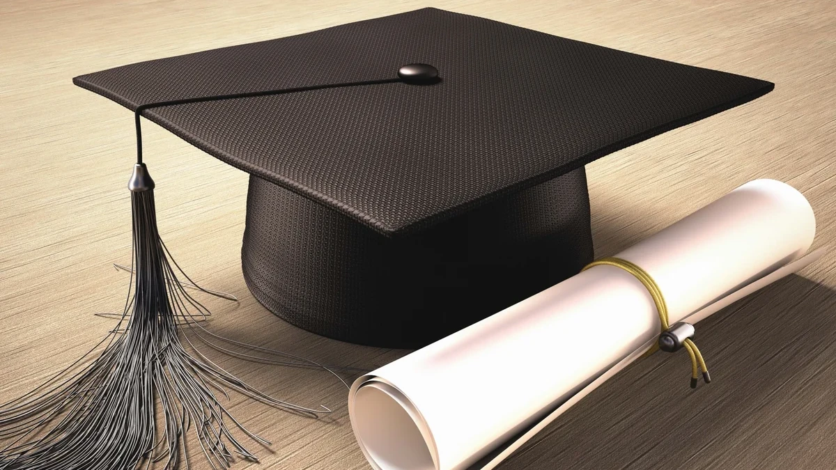 100 students awarded Heydar Aliyev International Education Grant program