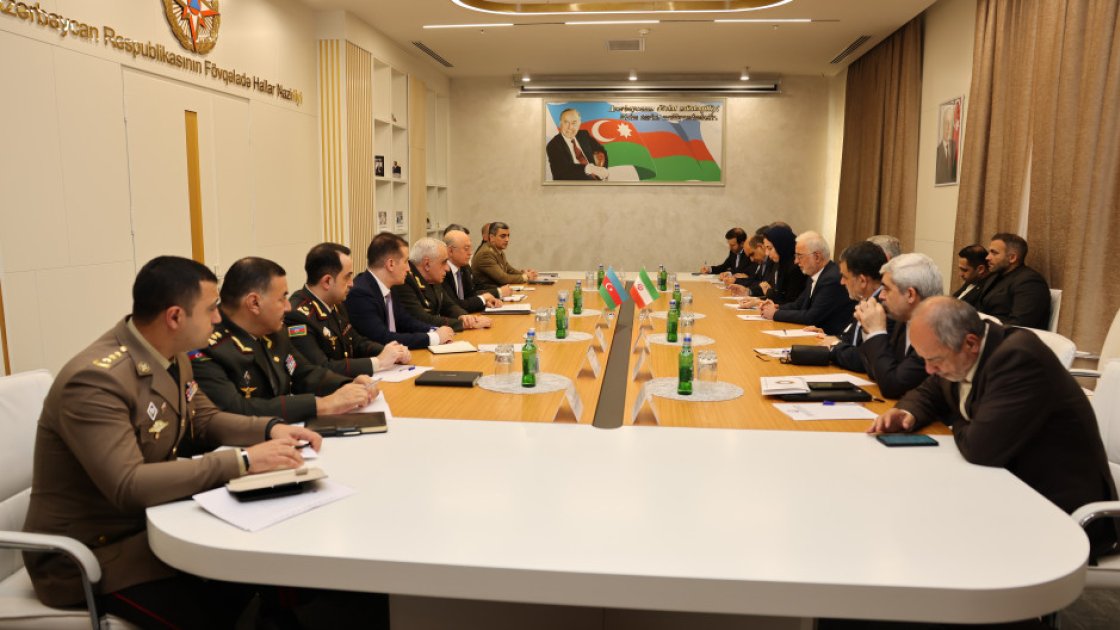 Azerbaijan’s Emergency Situations Minister meets with Iranian Interior Minister