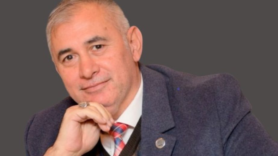 Türk jurnalist: Azərbaycanın təhsil siyasəti və dövlətçilik prinsipləri ölkənin suveren qərarlarına əsaslanır