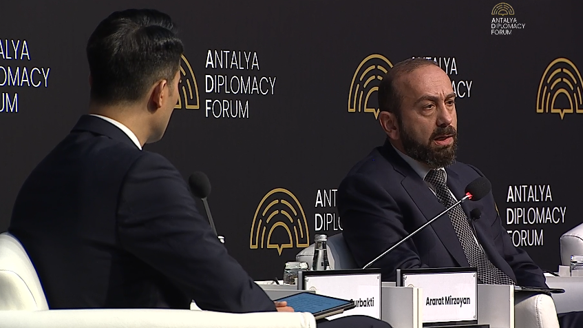 Azərbaycanla Ermənistan arasında sülh var, amma... - Mirzoyan DANIŞDI