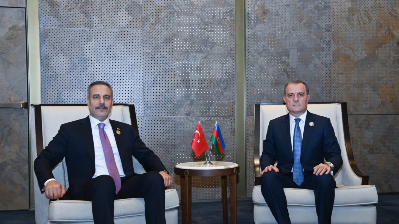 Azərbaycan və Türkiyə XİN iki ölkə arasındakı münasibətlərin cari vəziyyətini müzakirə edib