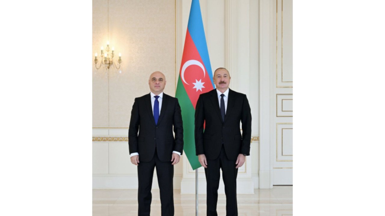 Prezident İlham Əliyev Gürcüstanın ölkəmizdə yeni təyin olunmuş səfirini qəbul edib