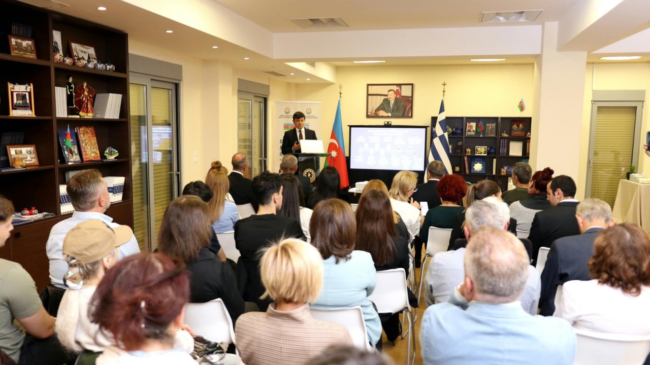 Azerbaijani community holds meeting in Greece