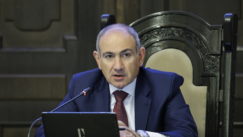 Pashinyan expects Armenia and Azerbaijan to sign peace treaty in 2027–2028